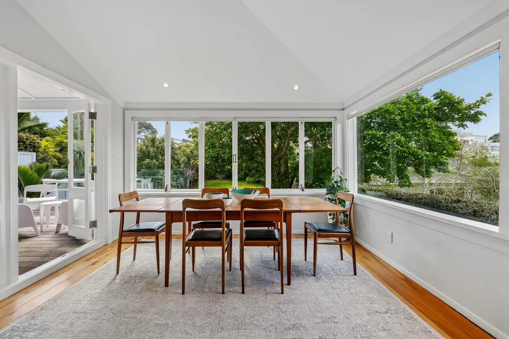 Photos of 22 Belle Vue Avenue
