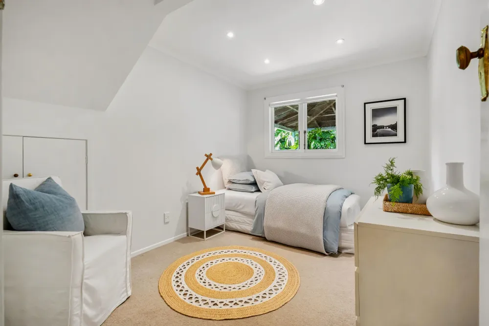 Photos of 22 Belle Vue Avenue