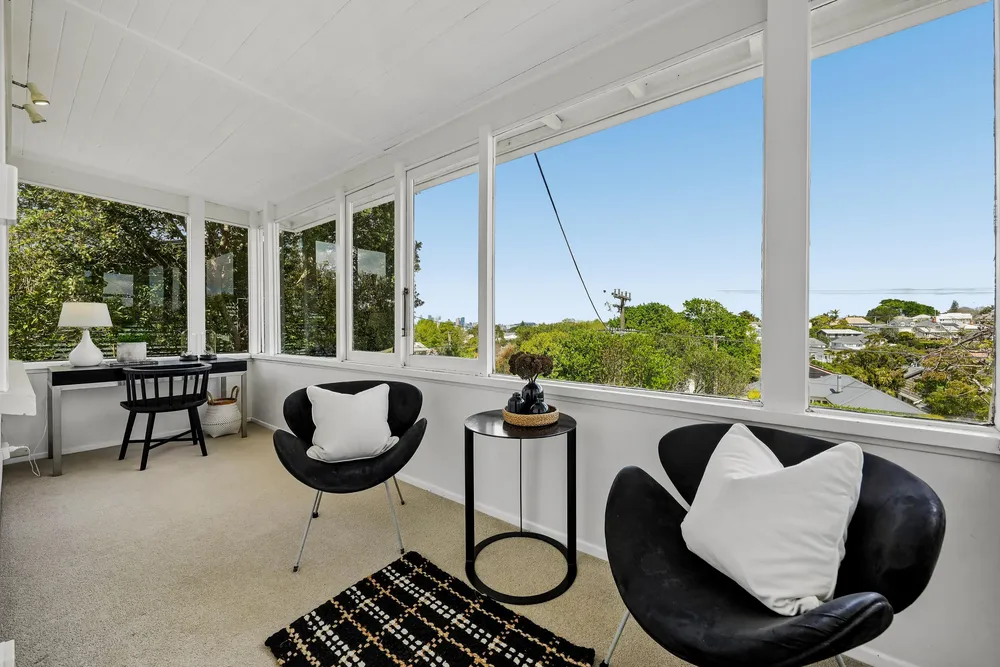 Photos of 22 Belle Vue Avenue