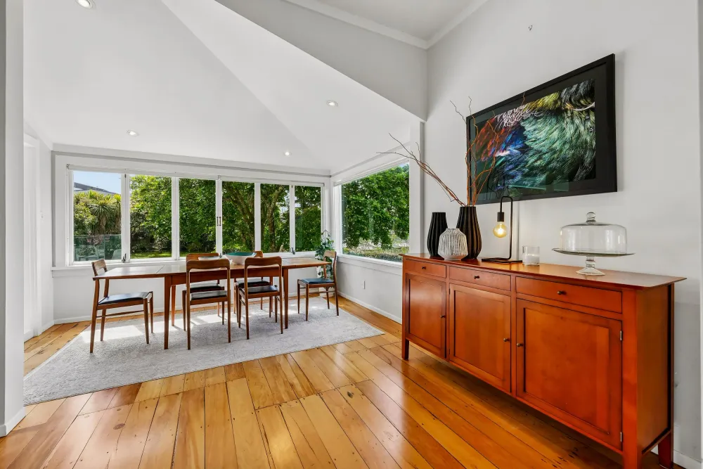 Photos of 22 Belle Vue Avenue