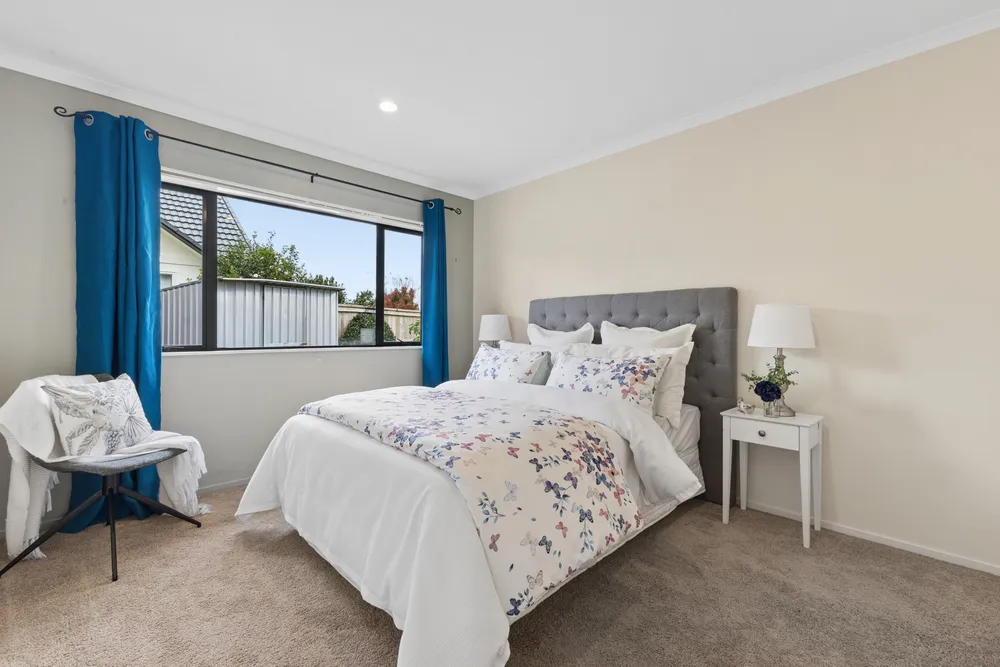 Photos of 22 Castlehill Court