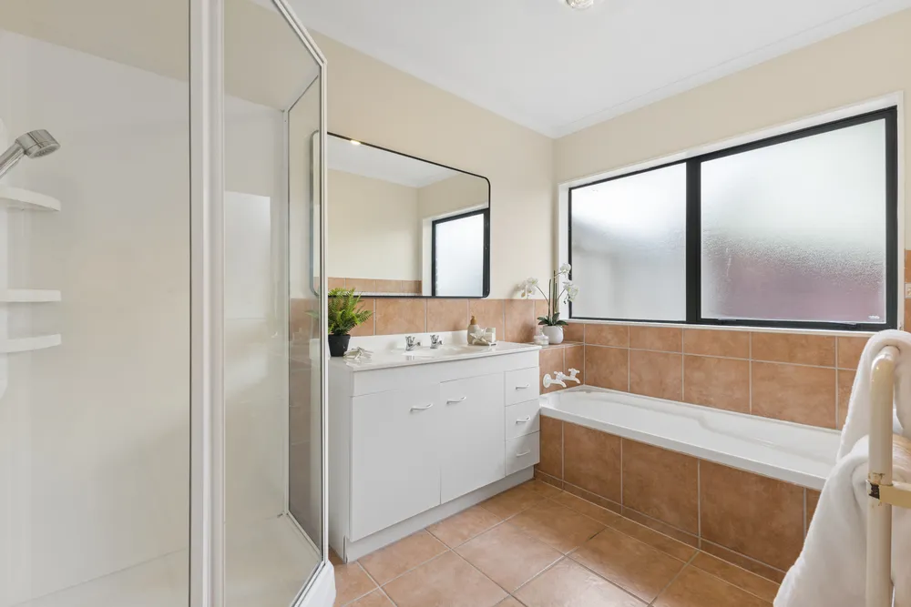 Photos of 22 Castlehill Court