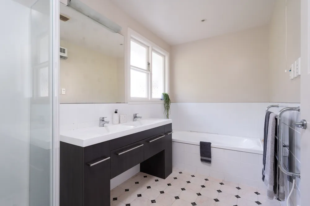 Photos of 855 Cashmere Road
