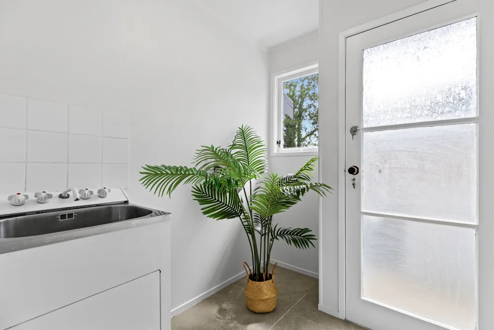 Photos of 1/40 Beaudine Avenue