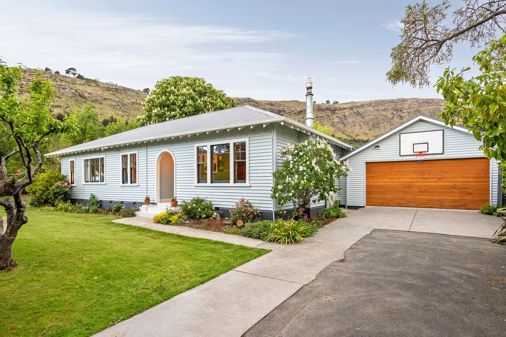 Photos of 36 Flavell Street