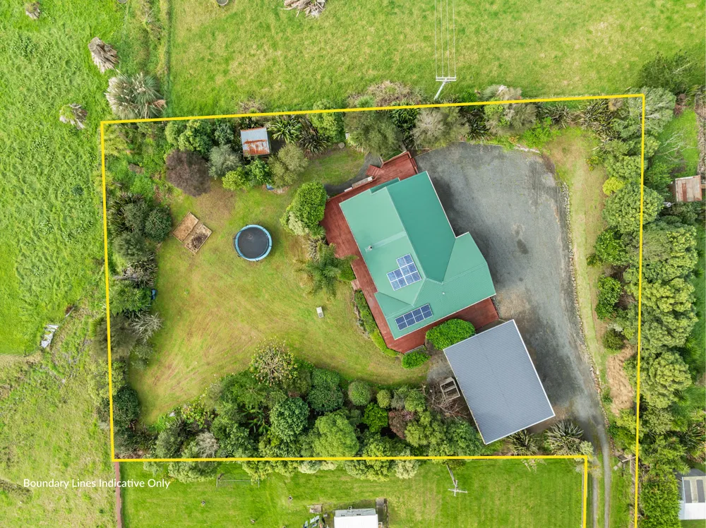 Photos of 475 Tauraroa Road