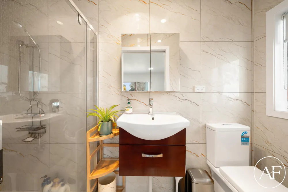 Photos of 16A Cosgrave Road