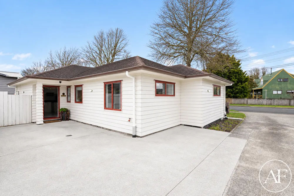 Photos of 16A Cosgrave Road