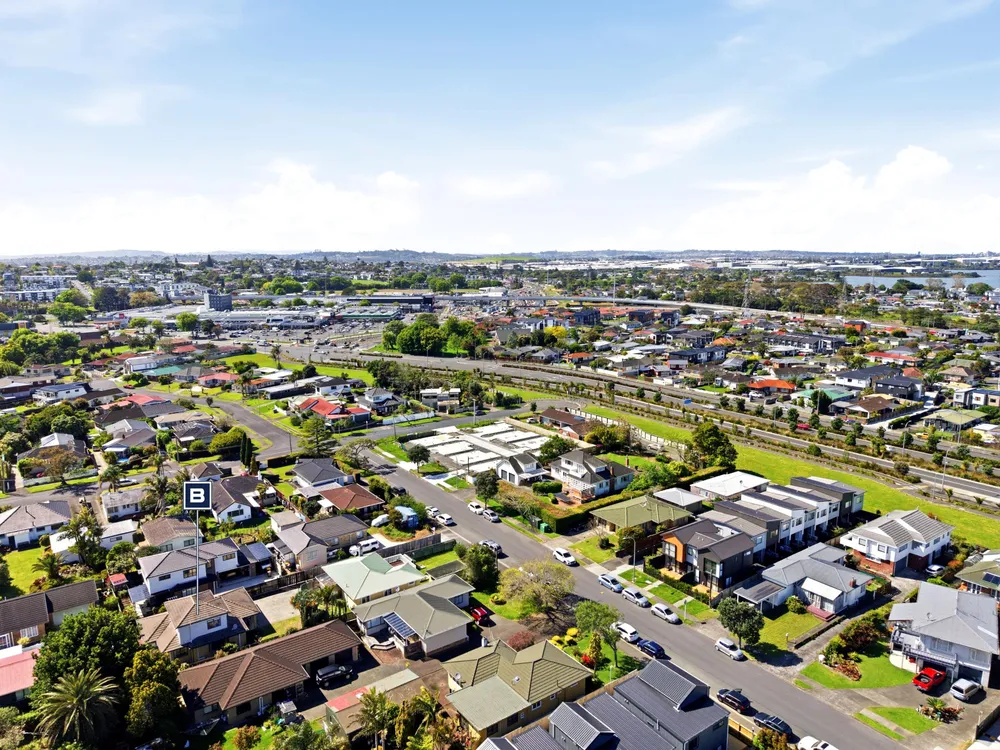Photos of 5A Williams Avenue