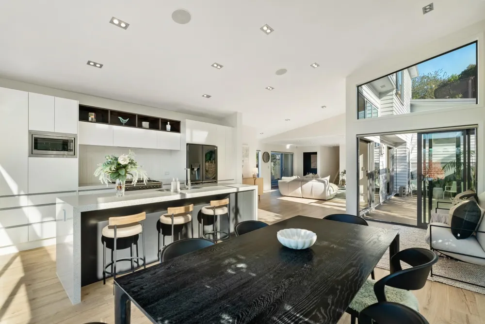 Photos of 55 Tautari Street