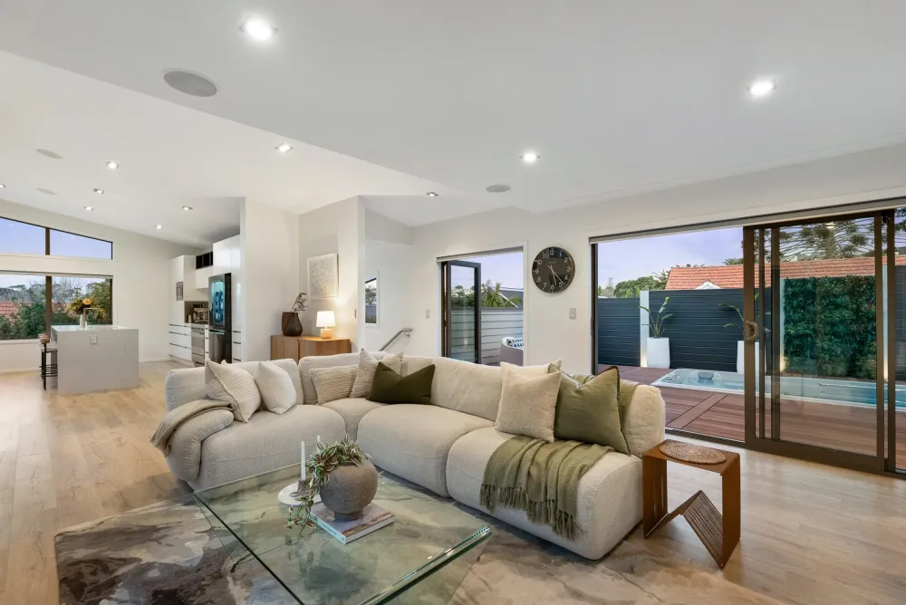 Photos of 55 Tautari Street