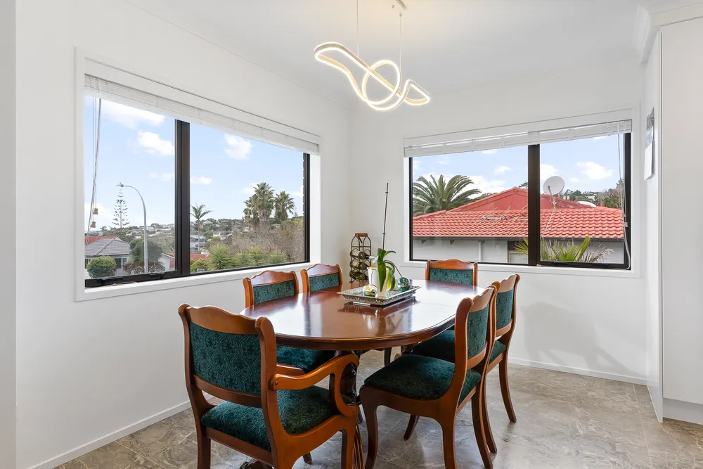 Photos of 32 Amante Crescent