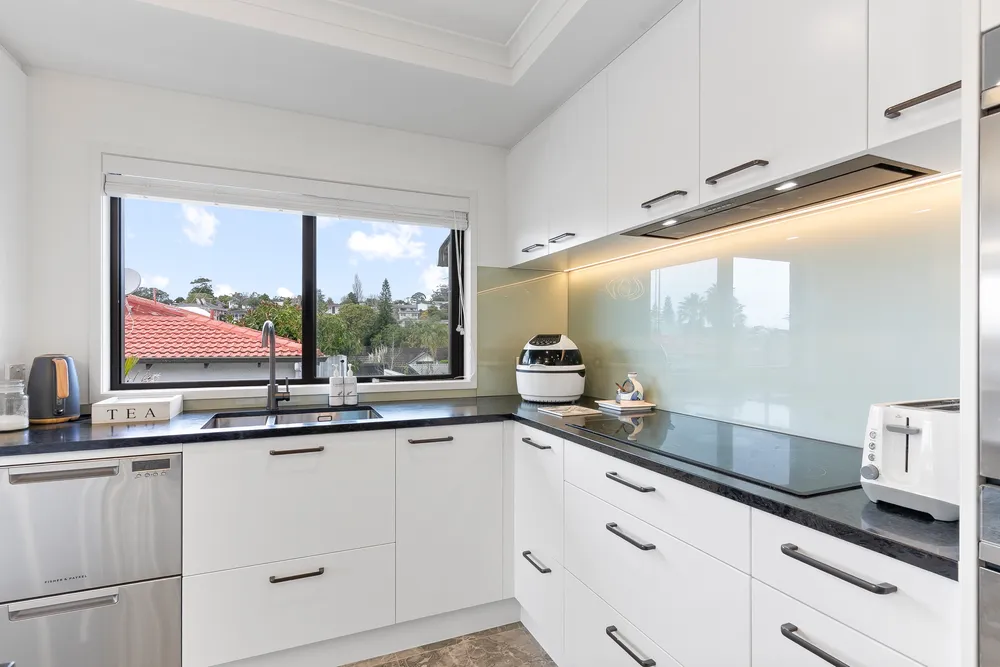 Photos of 32 Amante Crescent