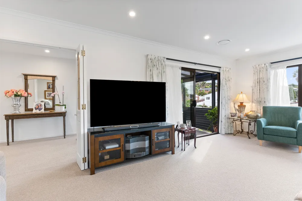 Photos of 32 Amante Crescent