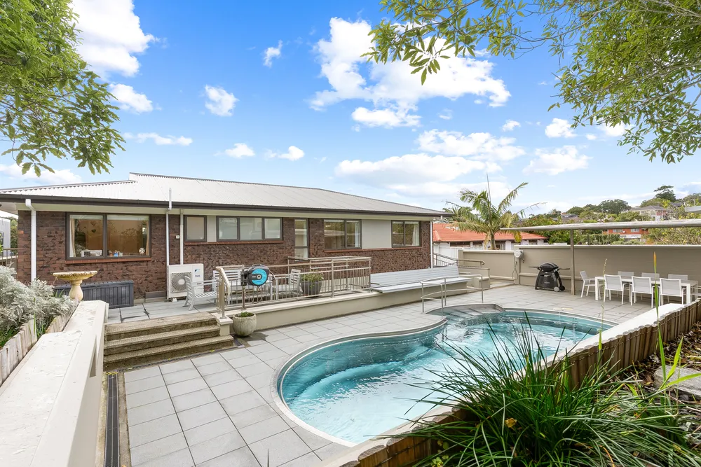 Photos of 32 Amante Crescent