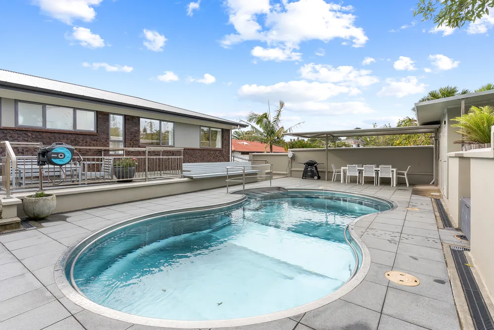 Photos of 32 Amante Crescent