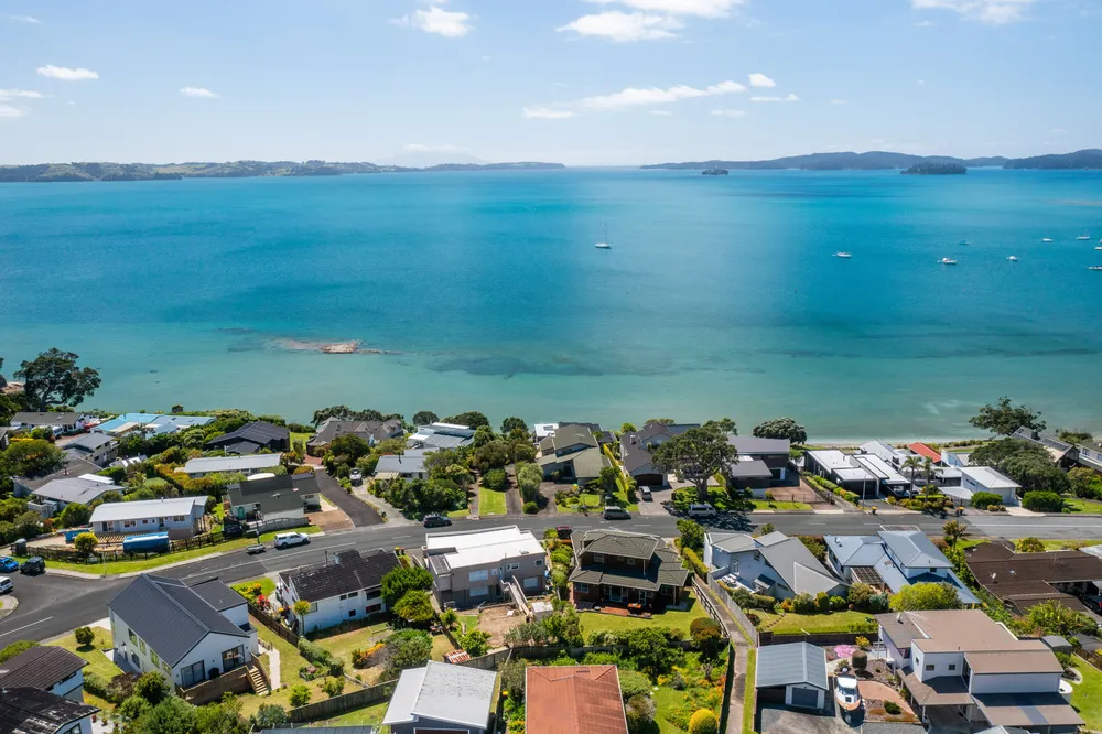 Photos of 24 Mariners Grove