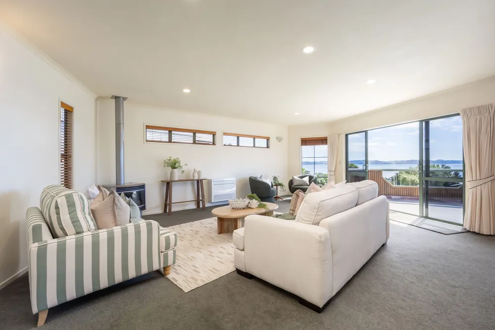 Photos of 24 Mariners Grove