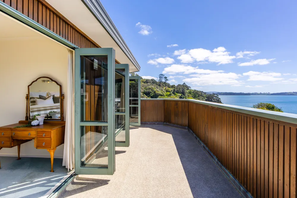 Photos of 24 Mariners Grove