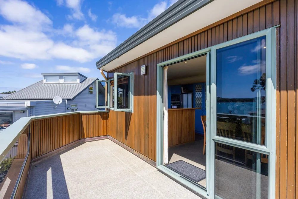 Photos of 24 Mariners Grove