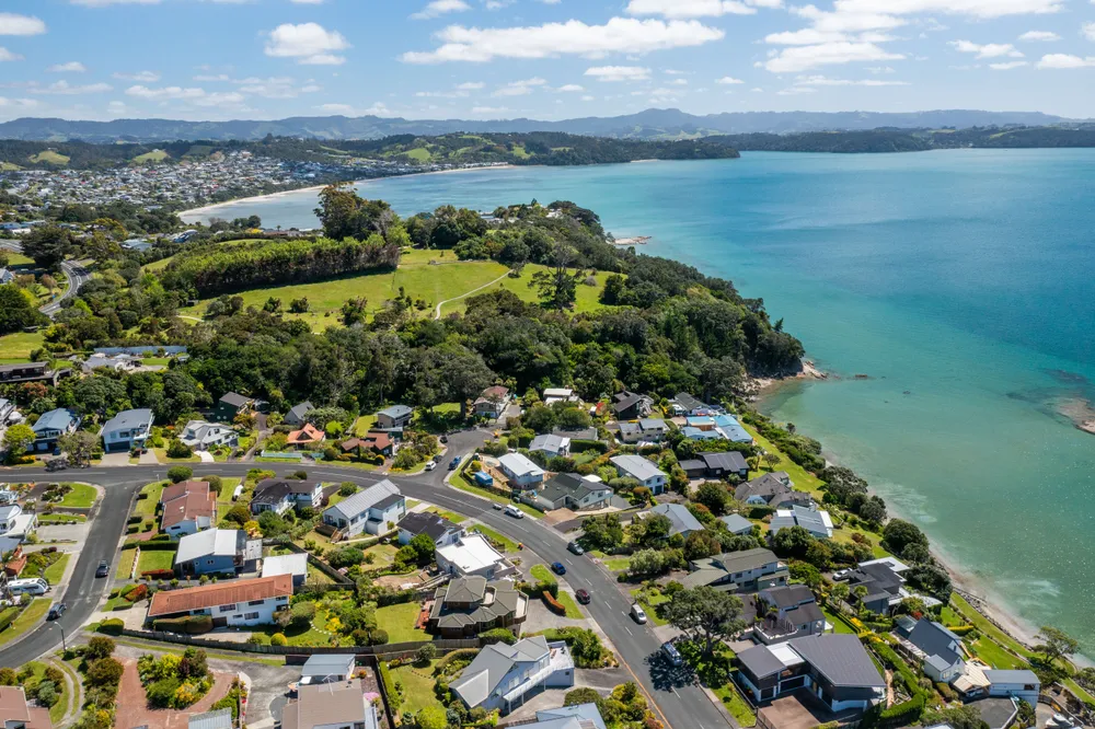 Photos of 24 Mariners Grove