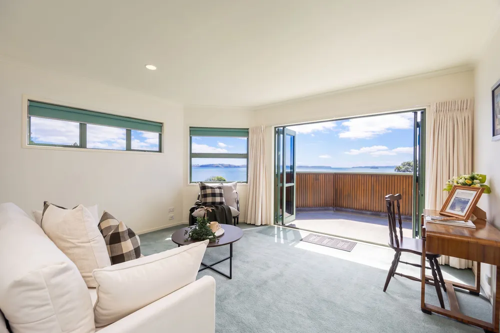 Photos of 24 Mariners Grove