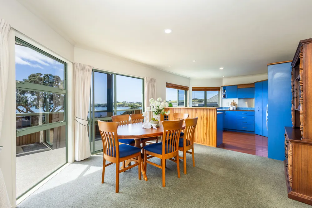 Photos of 24 Mariners Grove