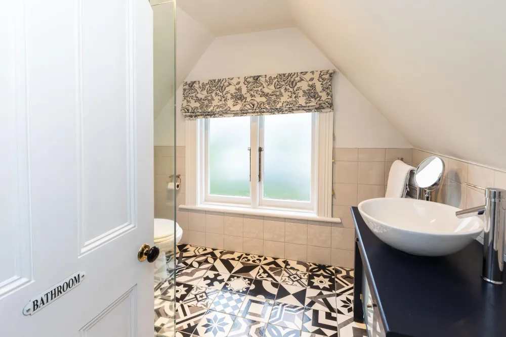 Photos of 172 Blighs Road