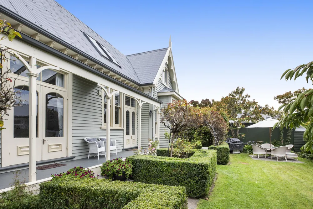 Photos of 172 Blighs Road