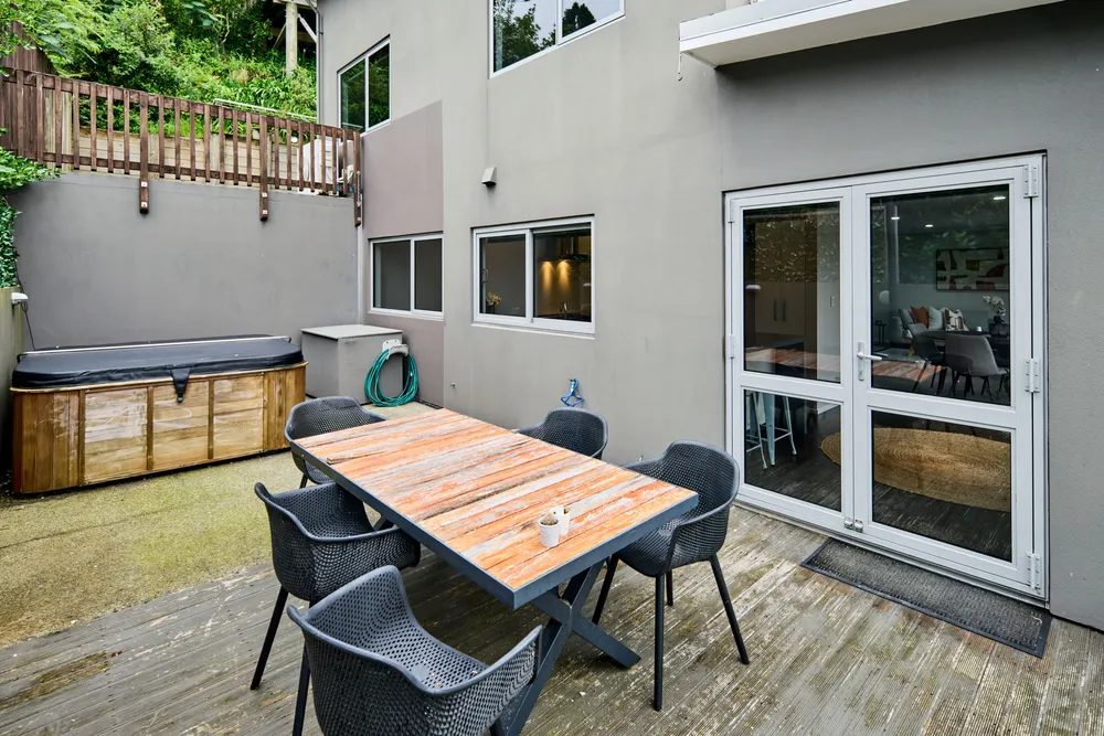 Photos of 19 Court Road