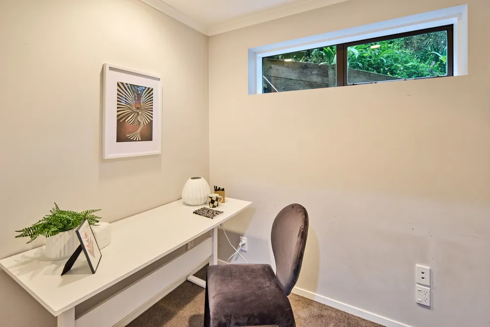 Photos of 19 Court Road