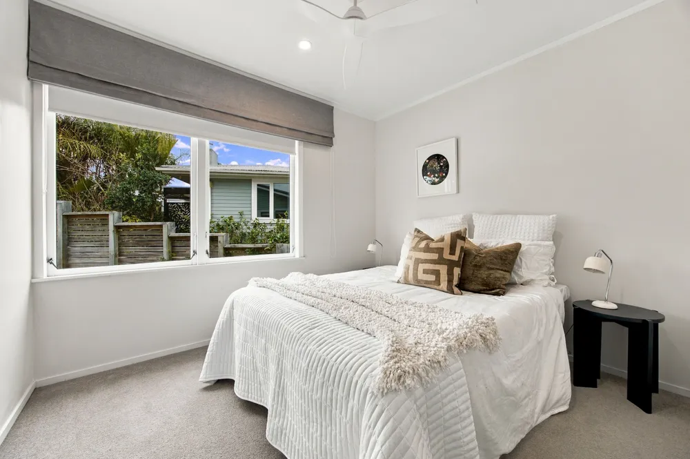 Photos of 62 Paragon Avenue