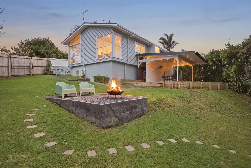 Photos of 62 Paragon Avenue