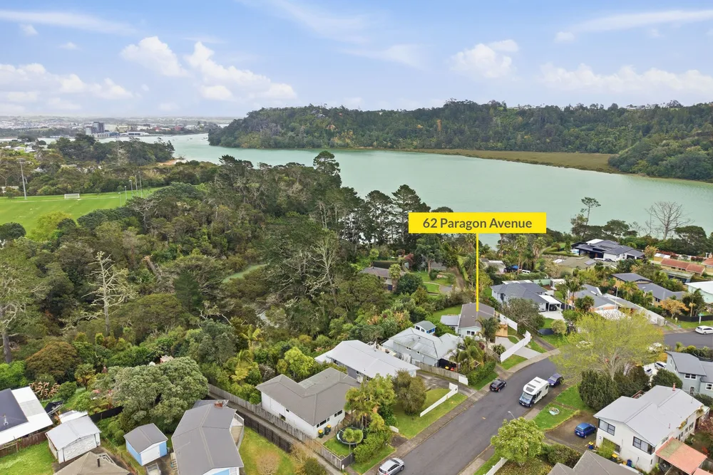 Photos of 62 Paragon Avenue