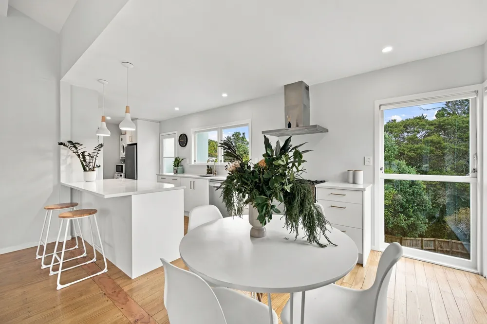 Photos of 62 Paragon Avenue