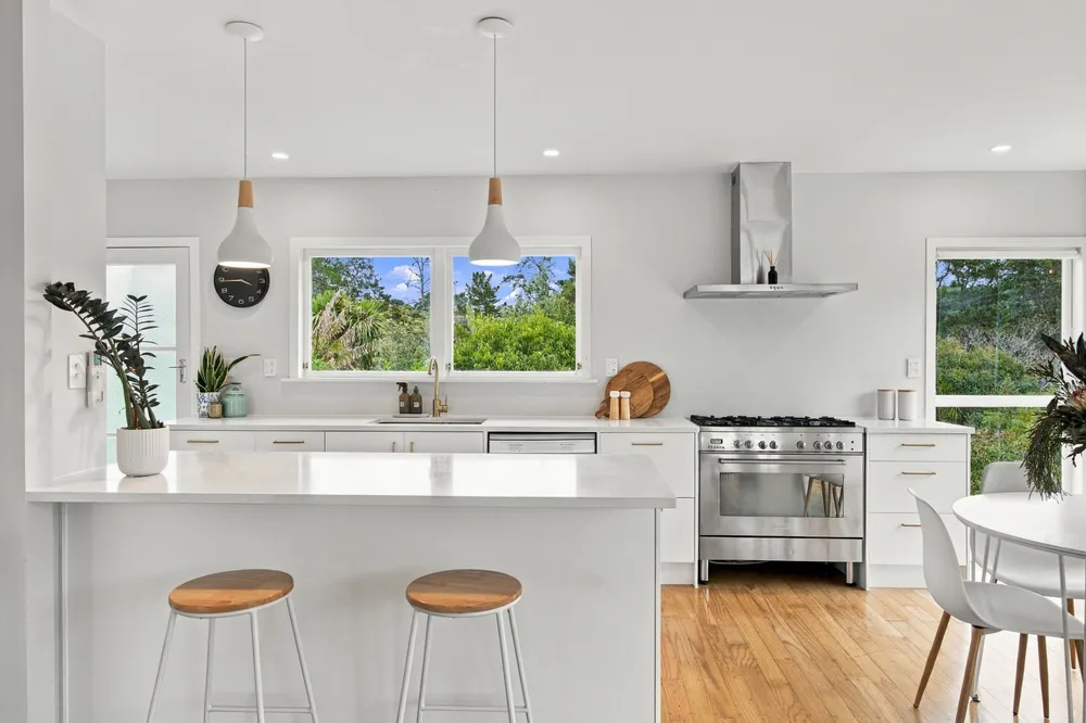 Photos of 62 Paragon Avenue