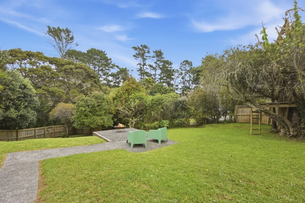 Photos of 62 Paragon Avenue