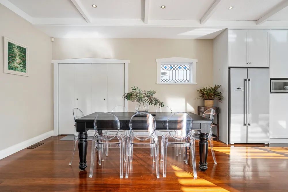Photos of 5 Challinor Crescent