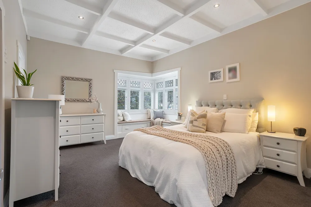 Photos of 5 Challinor Crescent