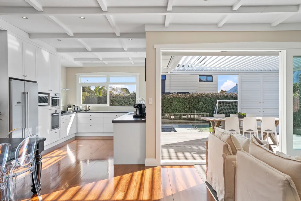 Photos of 5 Challinor Crescent