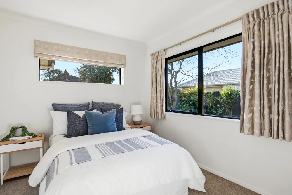 Photos of 5 Birchwood Close