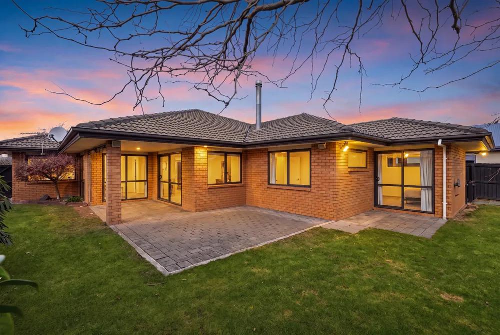 Photos of 5 Birchwood Close