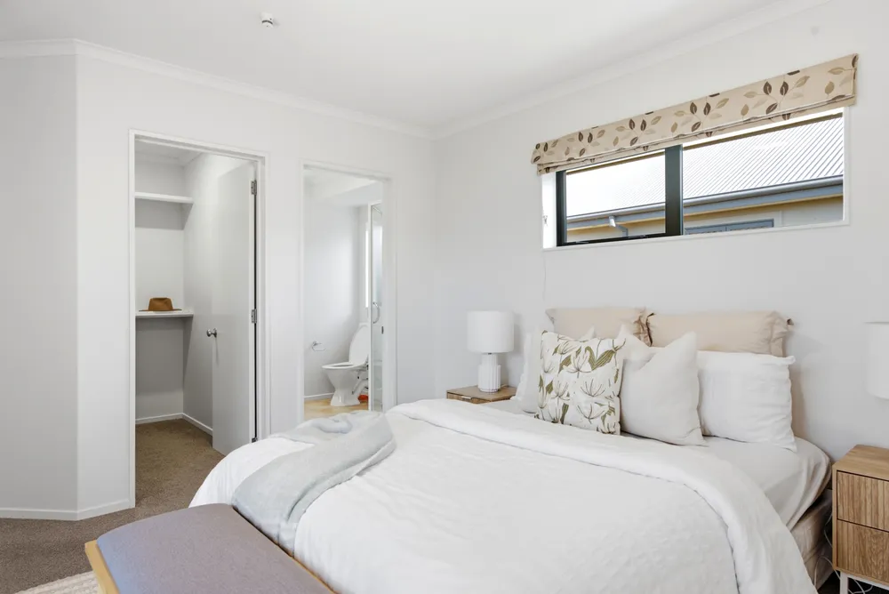 Photos of 5 Birchwood Close