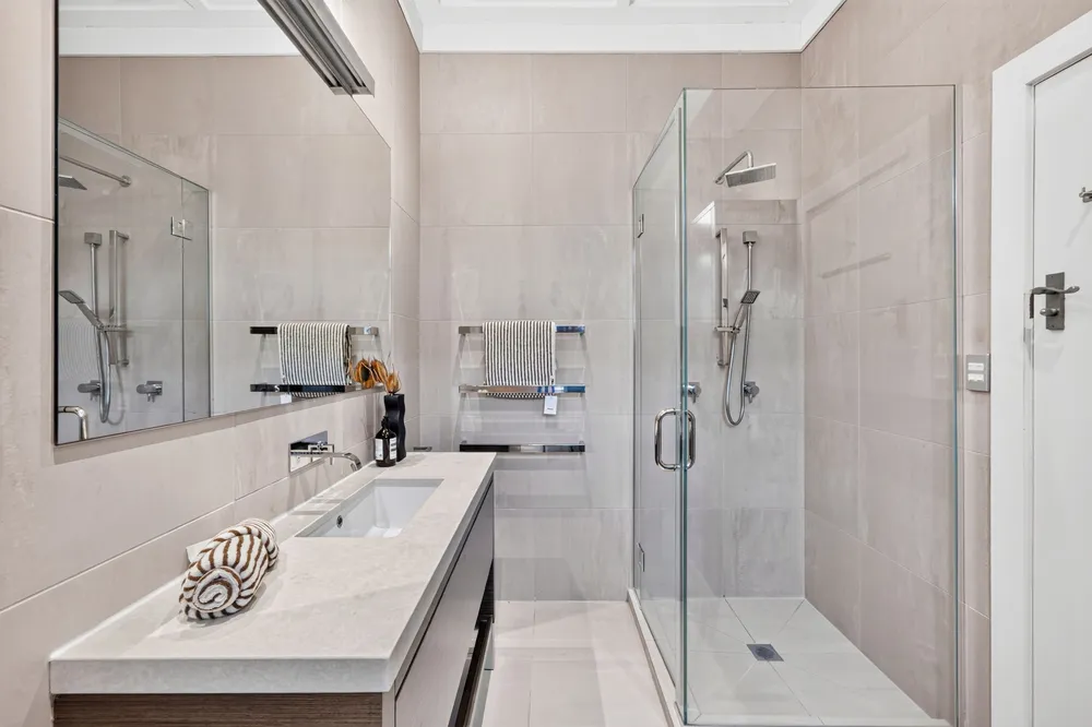 Photos of 8 Ranui Road
