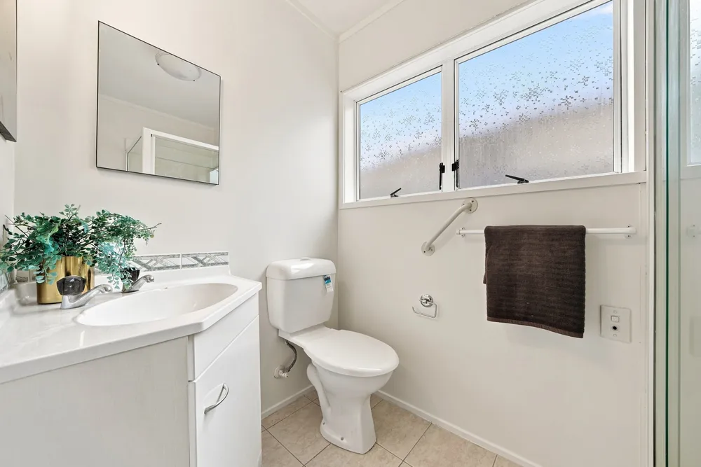 Photos of 3/139 Shakespeare Road