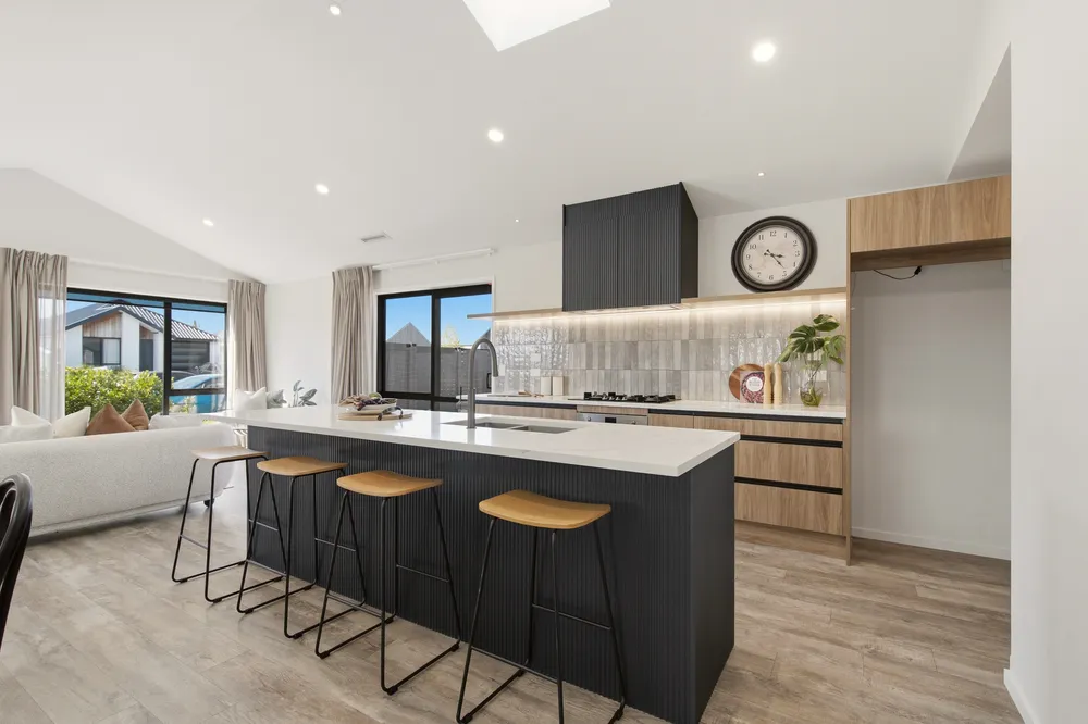 Photos of 24 Mills Road