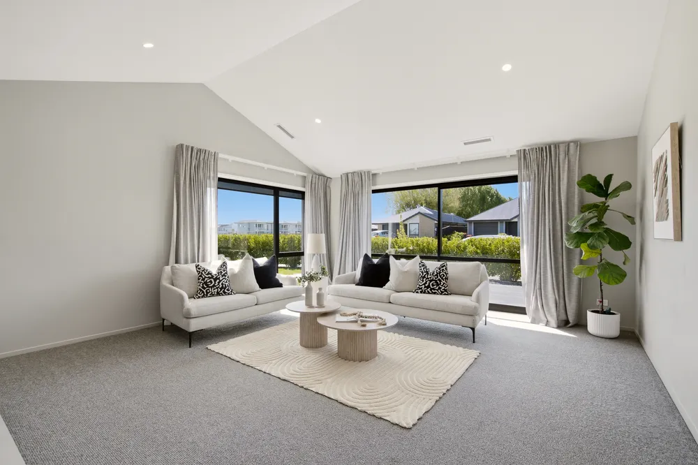 Photos of 24 Mills Road