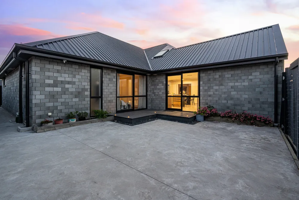 Photos of 24 Mills Road