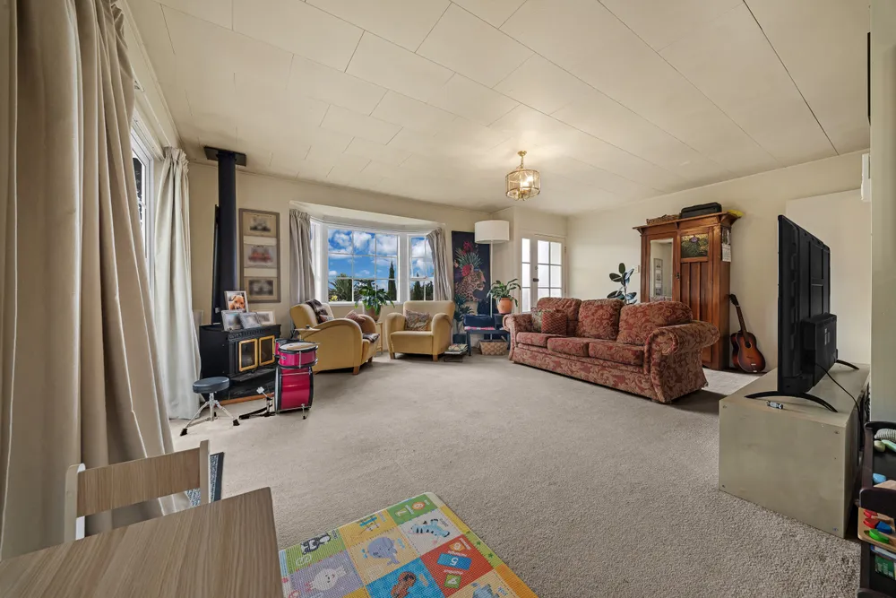 Photos of 100 West Harbour Drive