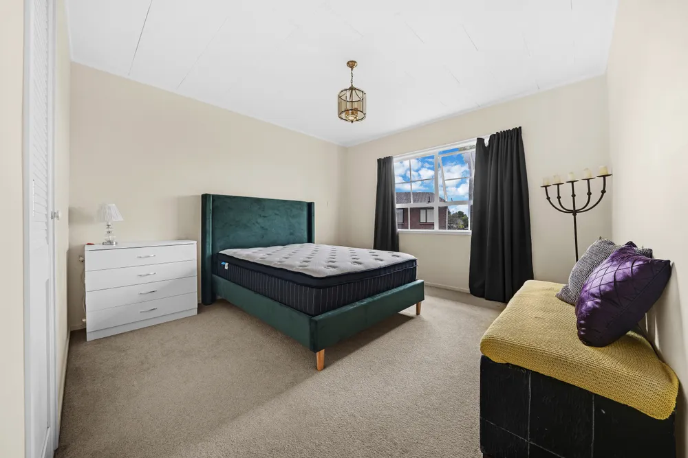 Photos of 100 West Harbour Drive
